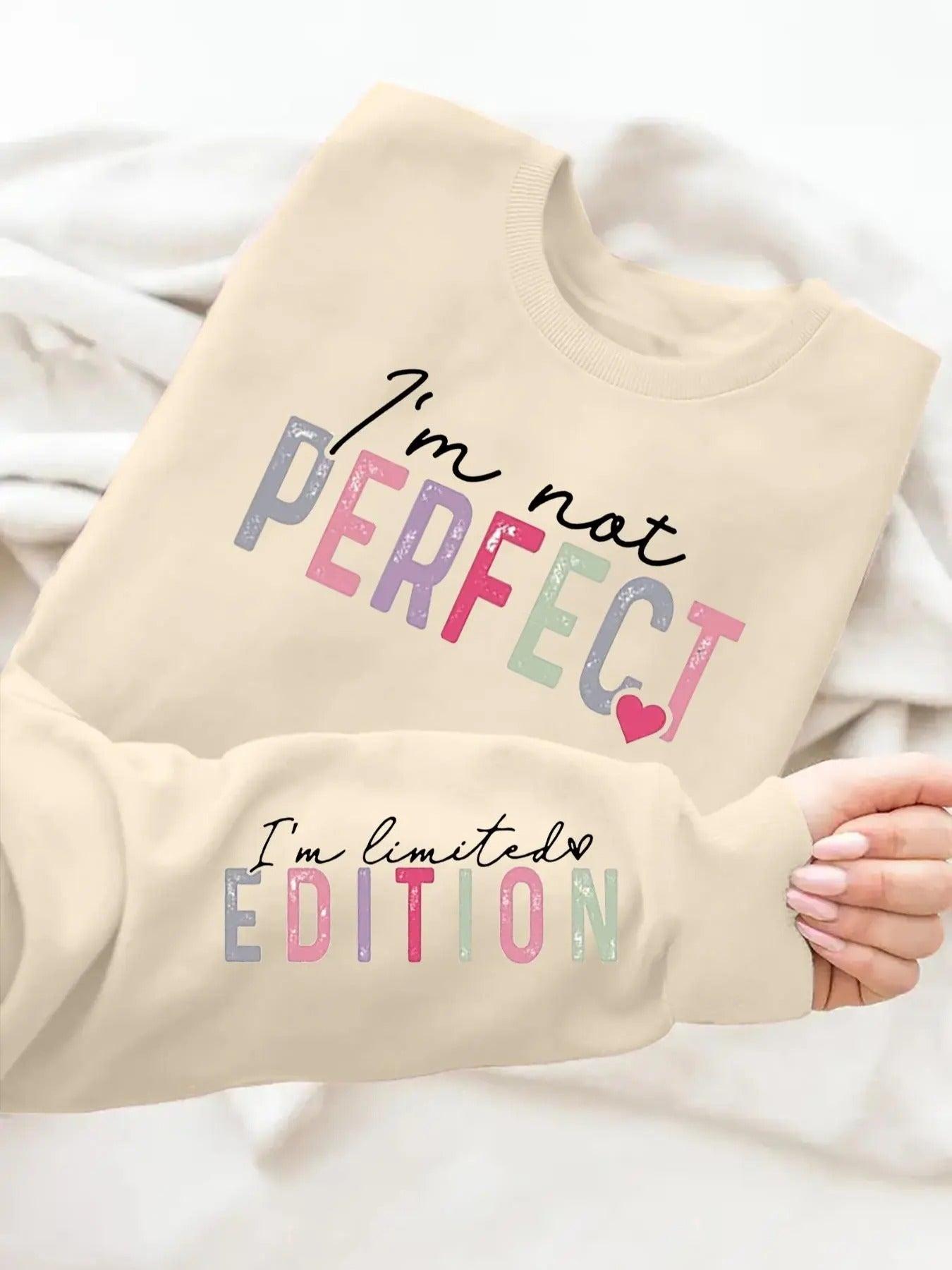 Women'WB shield Letter Print Drop Shoulder Sweatshirt, Casual Long Sleeve Round Neck Pullover for Daily Wear, Ladies TNF...