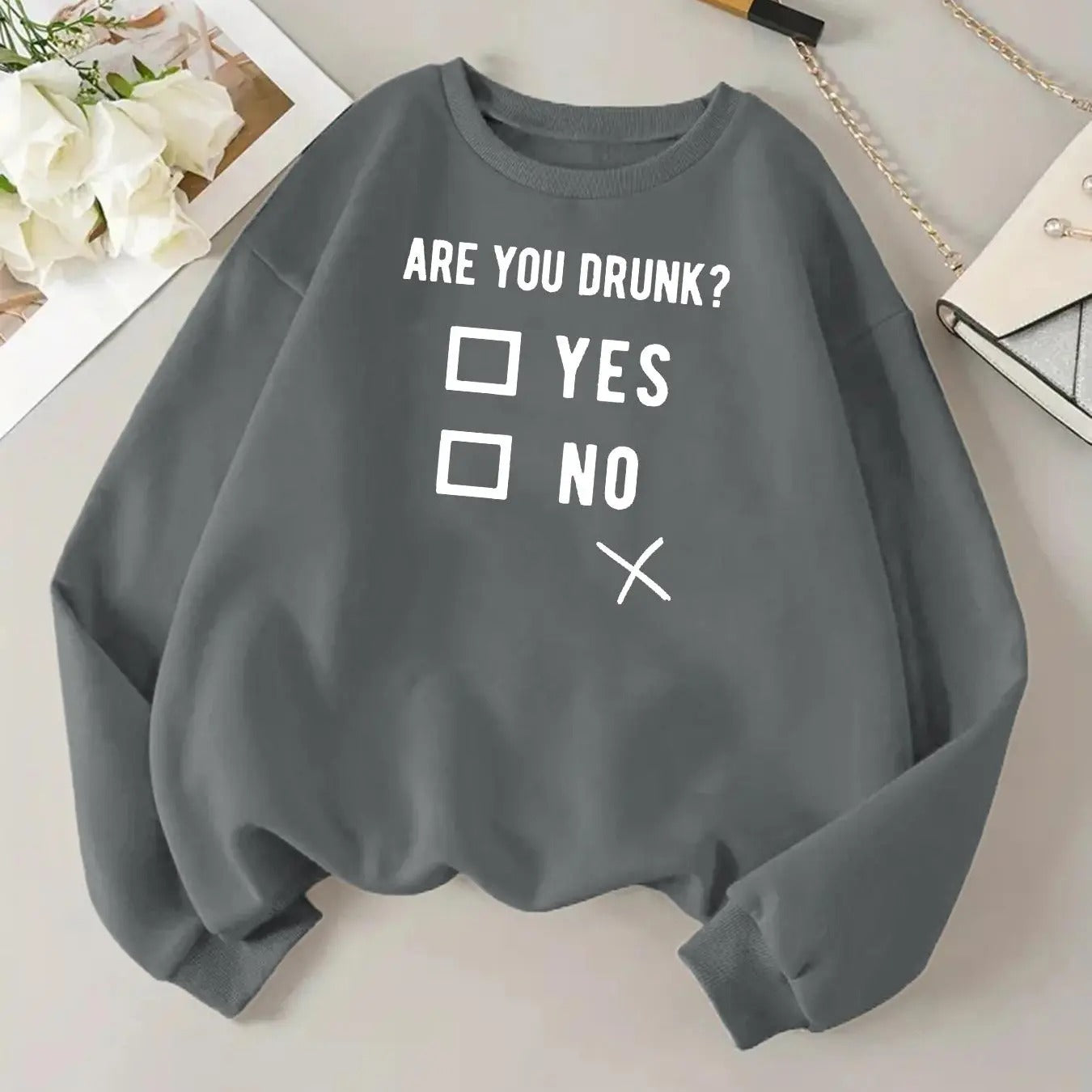 Women'WB shield Letter Print Drop Shoulder Sweatshirt, Casual Long Sleeve Round Neck Pullover for Daily Wear, Ladies TNF...