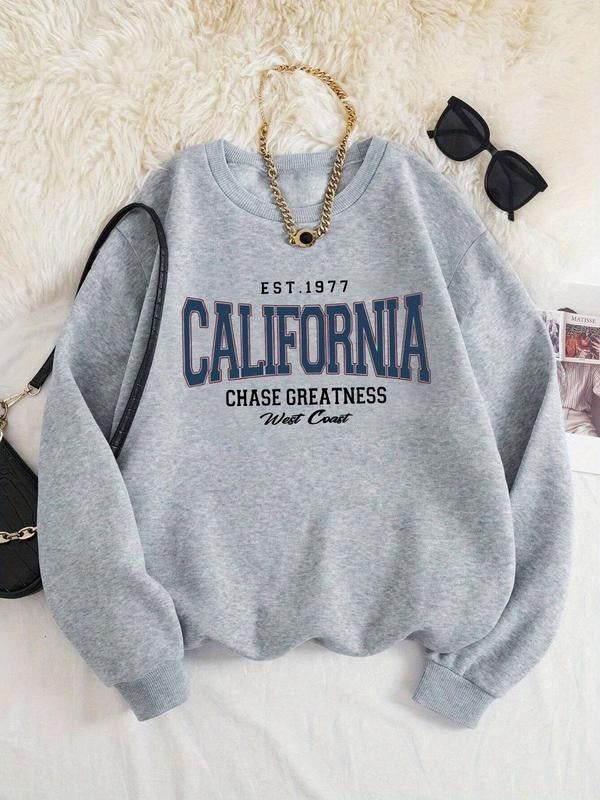 Women'WB shield Letter Print Drop Shoulder Sweatshirt, Casual Long Sleeve Round Neck Pullover for Fall & Winter, Women'WB...