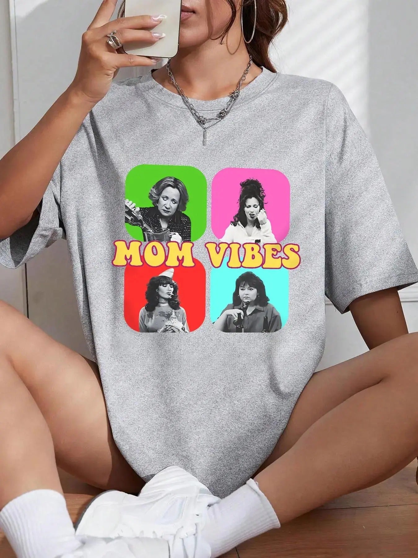 Women'WB shield Letter Print Round Neck Graphic Tee, Fashion Casual Crew Neck Short Sleeve T-shirt for Daily Holiday...