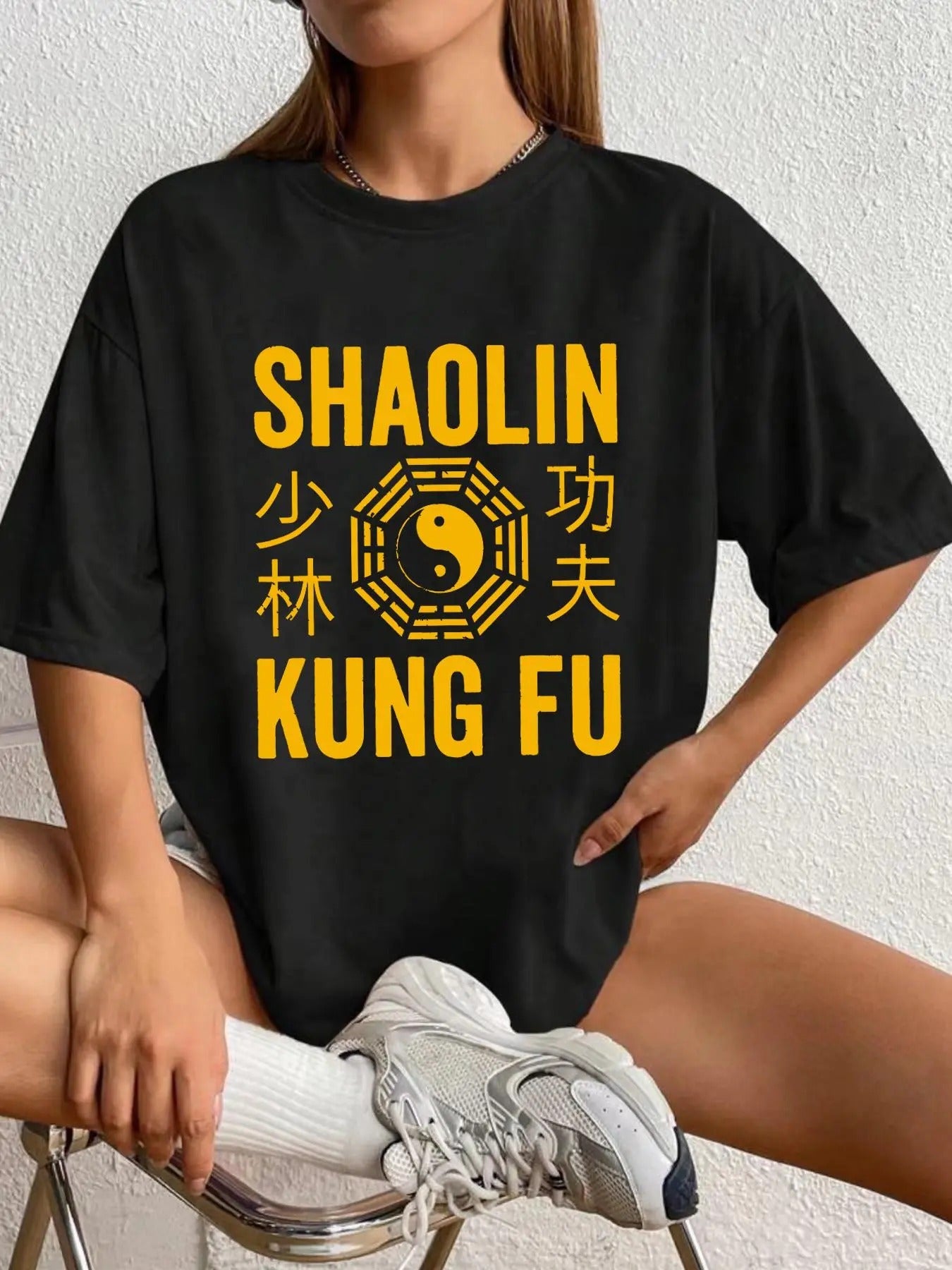 Women'WB shield Letter Print Round Neck Graphic Tee, Vintage Trendy Casual Short Sleeve T-shirt for Daily Wear, Ladies...