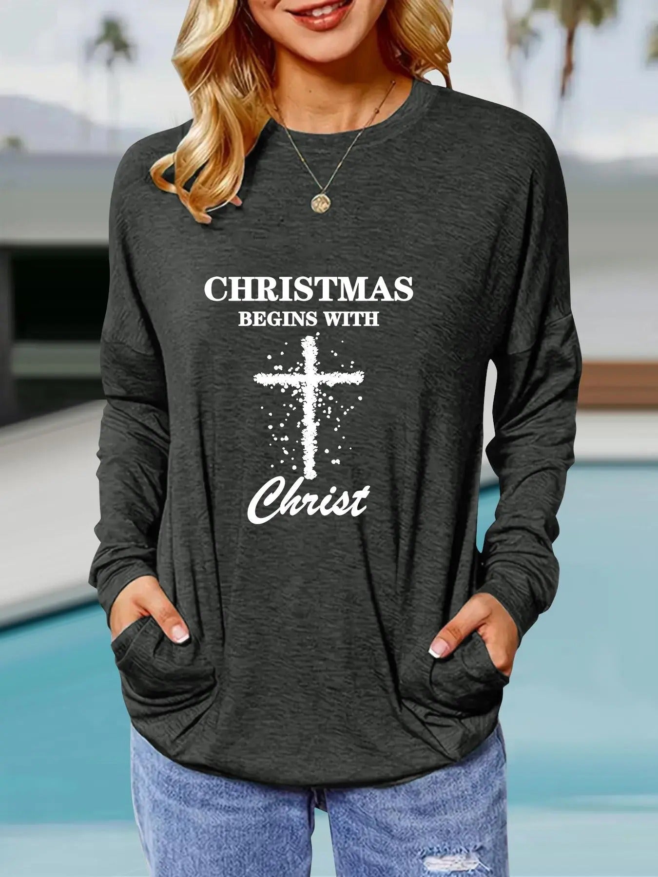Women'WB shield Letter Print Round Neck Pocket Tee, Casual Long Sleeve Crew Neck T-shirt for Fall & Winter, Women'WB...