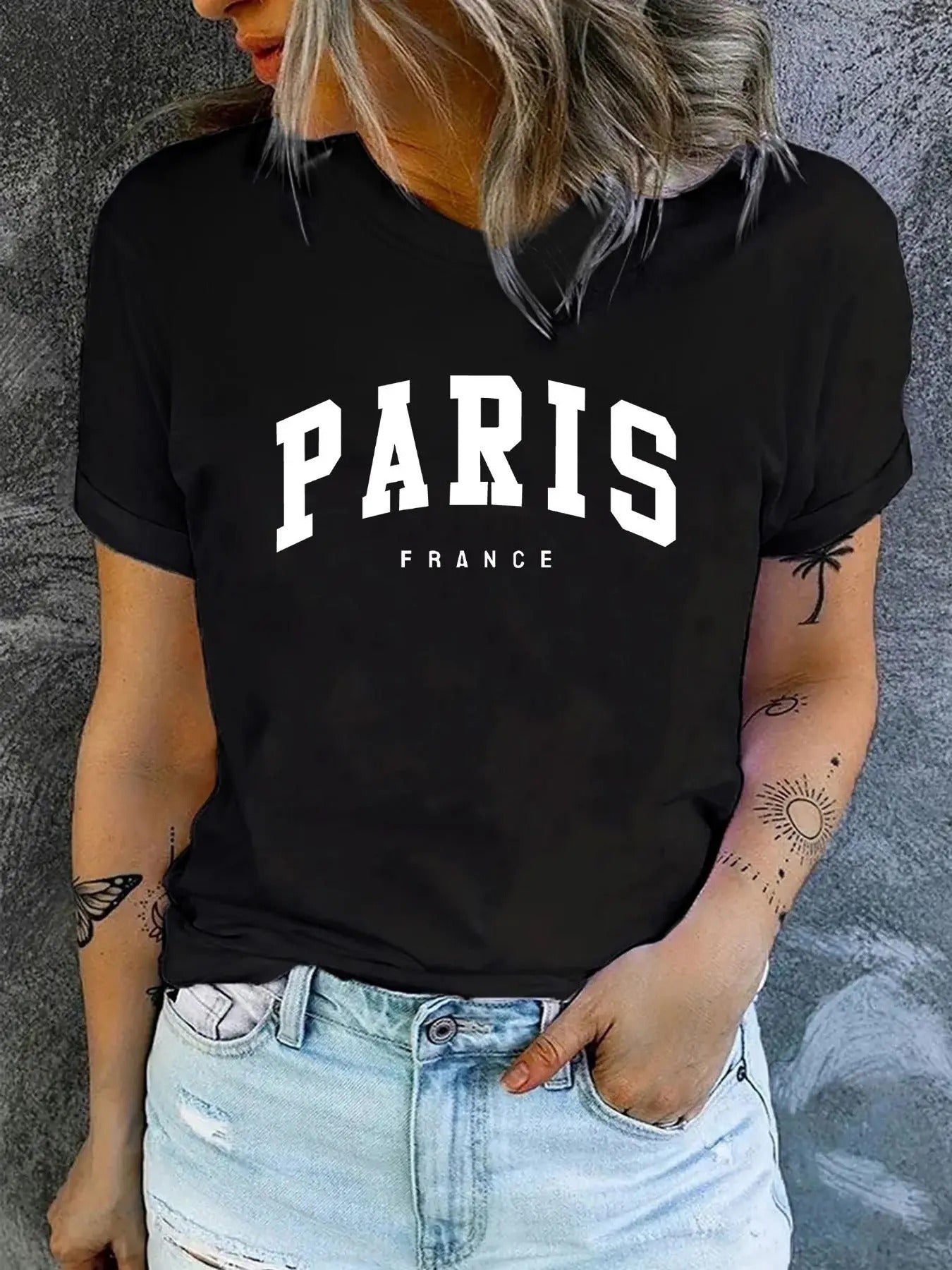 Women'WB shield Letter Print Round Neck Tee, Casual Short Sleeve T-shirt for Daily Wear, Ladies TNF for Spiky hair...