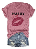 Women'WB shield Lips Graphic Print Round Neck Tee, Fashion Casual Short Sleeve T-shirt for Daily Wear, Ladies Summer TNF...