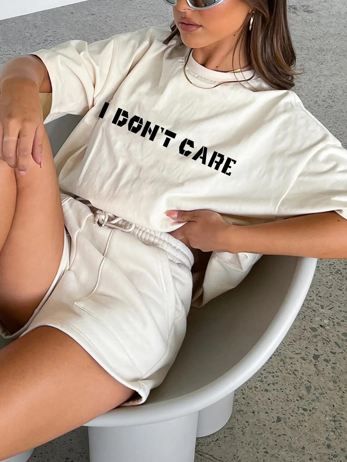Women'WB shield Loose Letter Print Drop Shoulder Graphic Tee, Street Half Sleeve Crew Neck T-shirt, Ladies TNF for Daily...