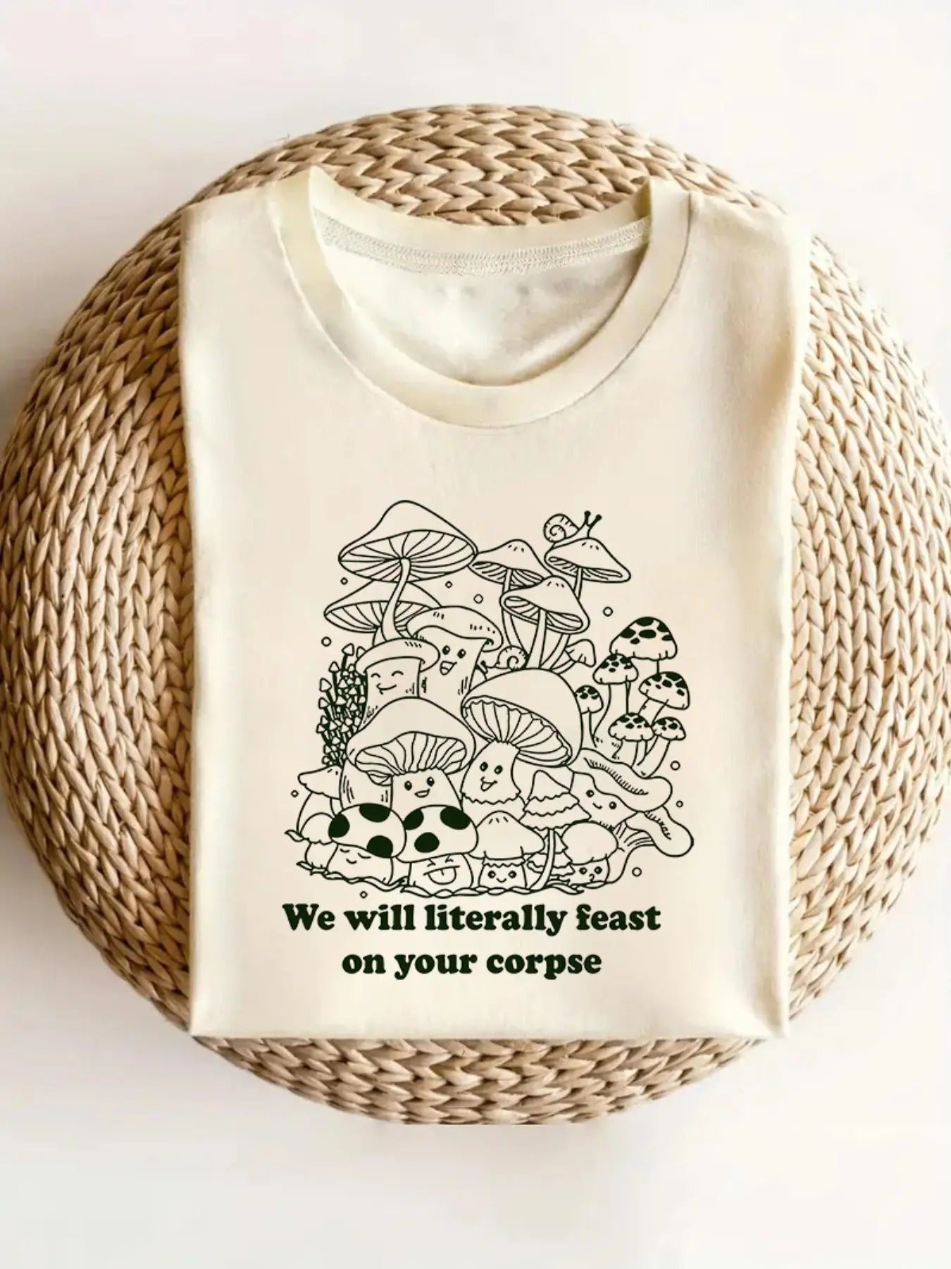 Women'WB shield Mushroom Print Round Neck Tee, Casual Slogan Graphic Tee for Summer, Ladies TNF for Daily Wear Hoodie,...