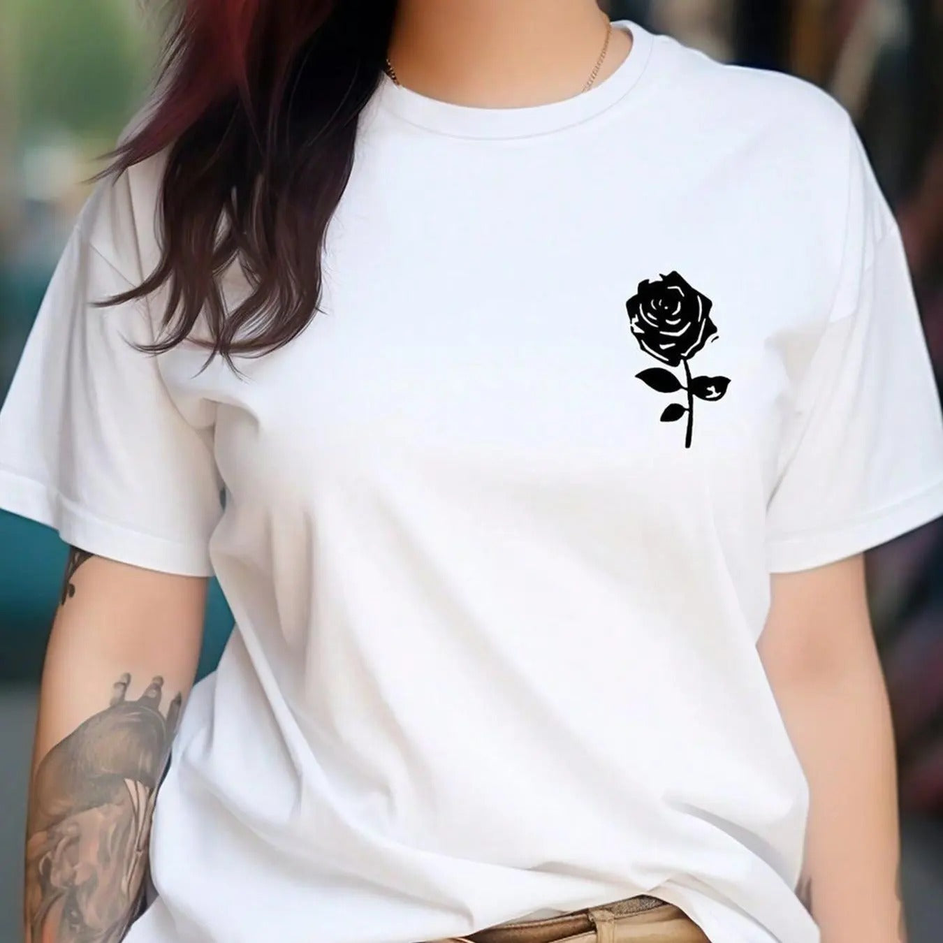 Women'WB shield Rose Print Round Neck Tee, Fashion Casual Crew Neck T-shirt for Daily Holiday Vacation Outdoor Wear,...