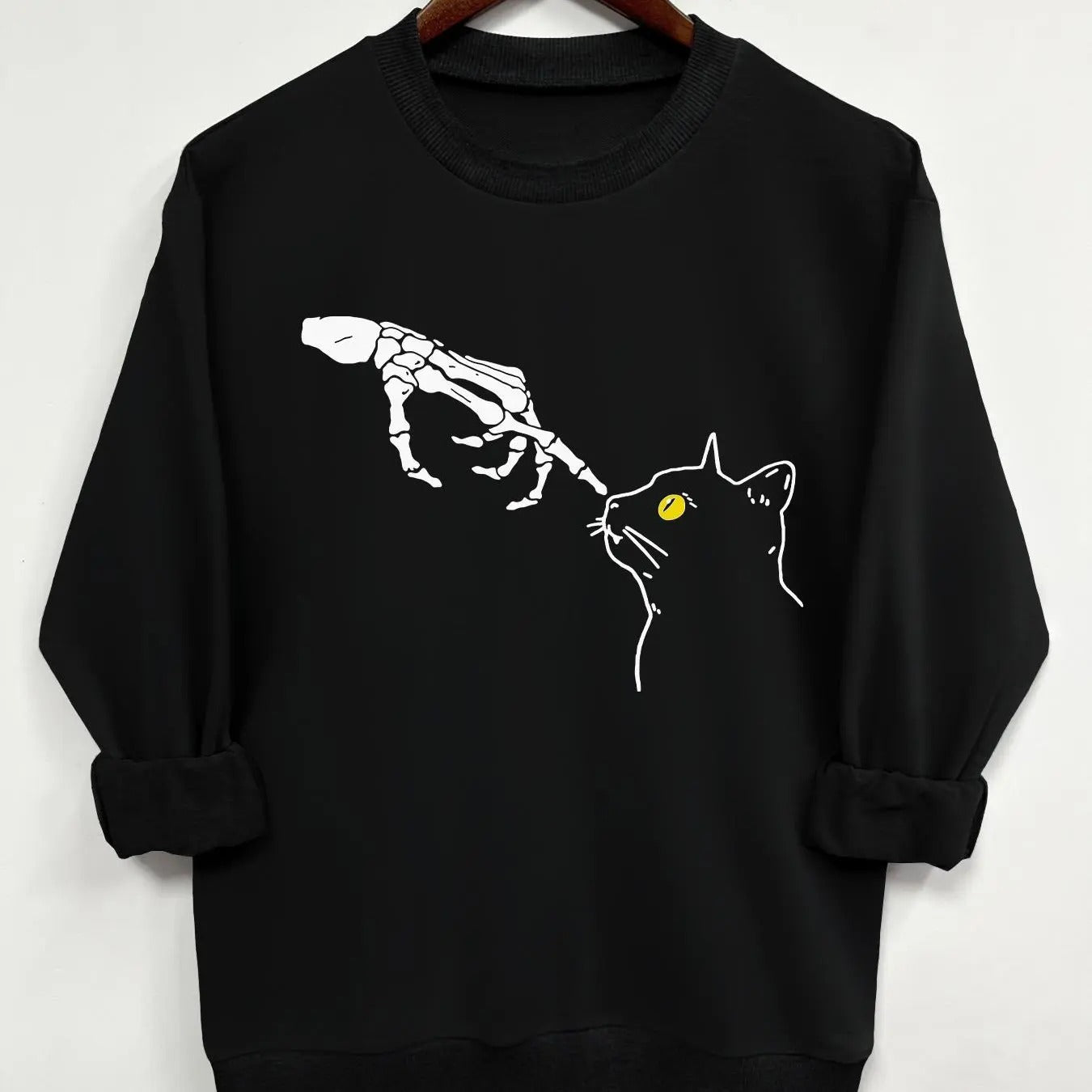 Women'WB shield Skeleton & Cat Print Round Neck Sweatshirt, Fashion Casual Crew Neck Long Sleeve Pullover for Daily Wear,...