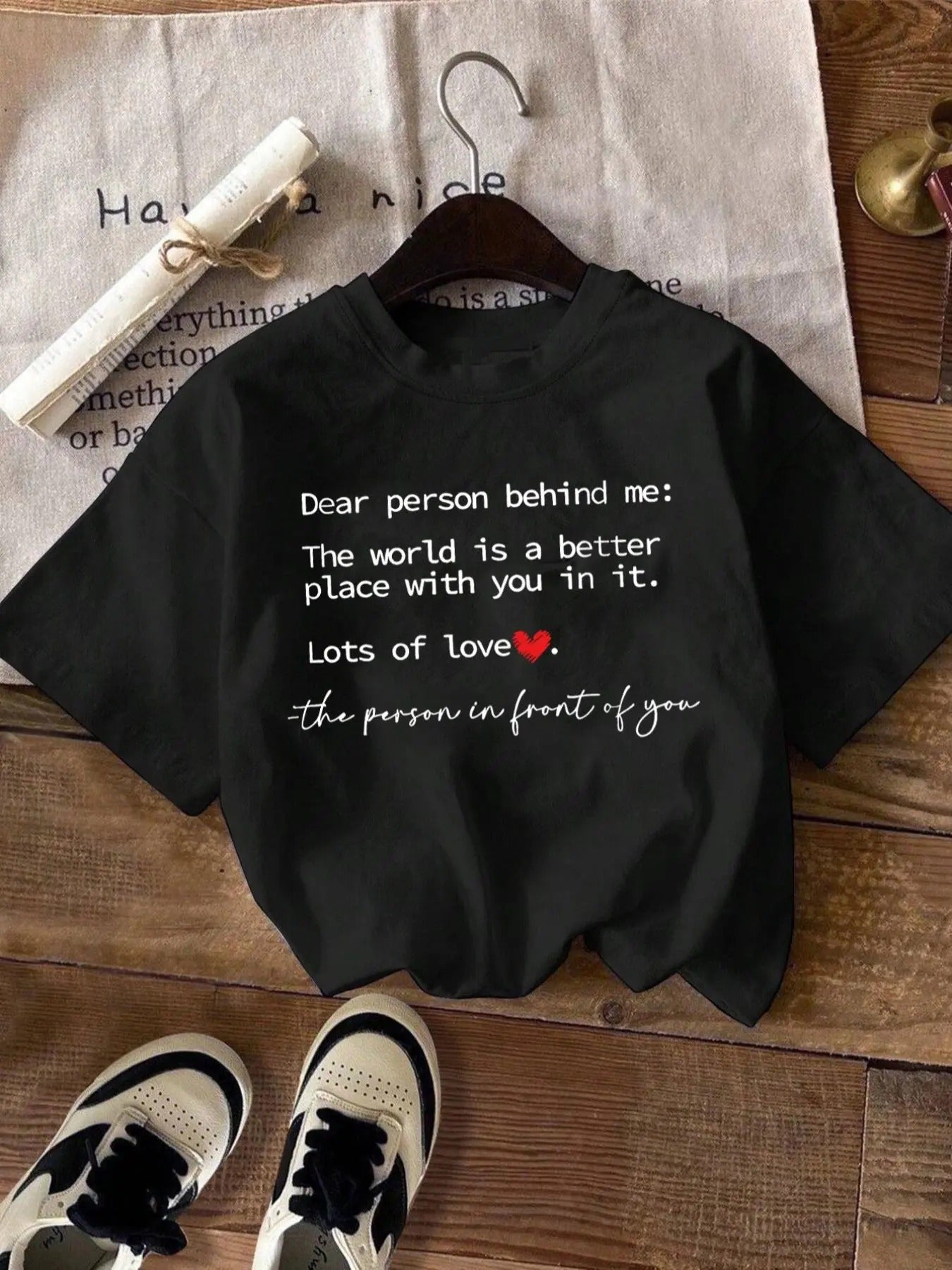 Women'WB shield Slogan & Heart Print Round Neck Tee, Fashion Casual Drop Shoulder Short Sleeve T-shirt for Daily Wear,...