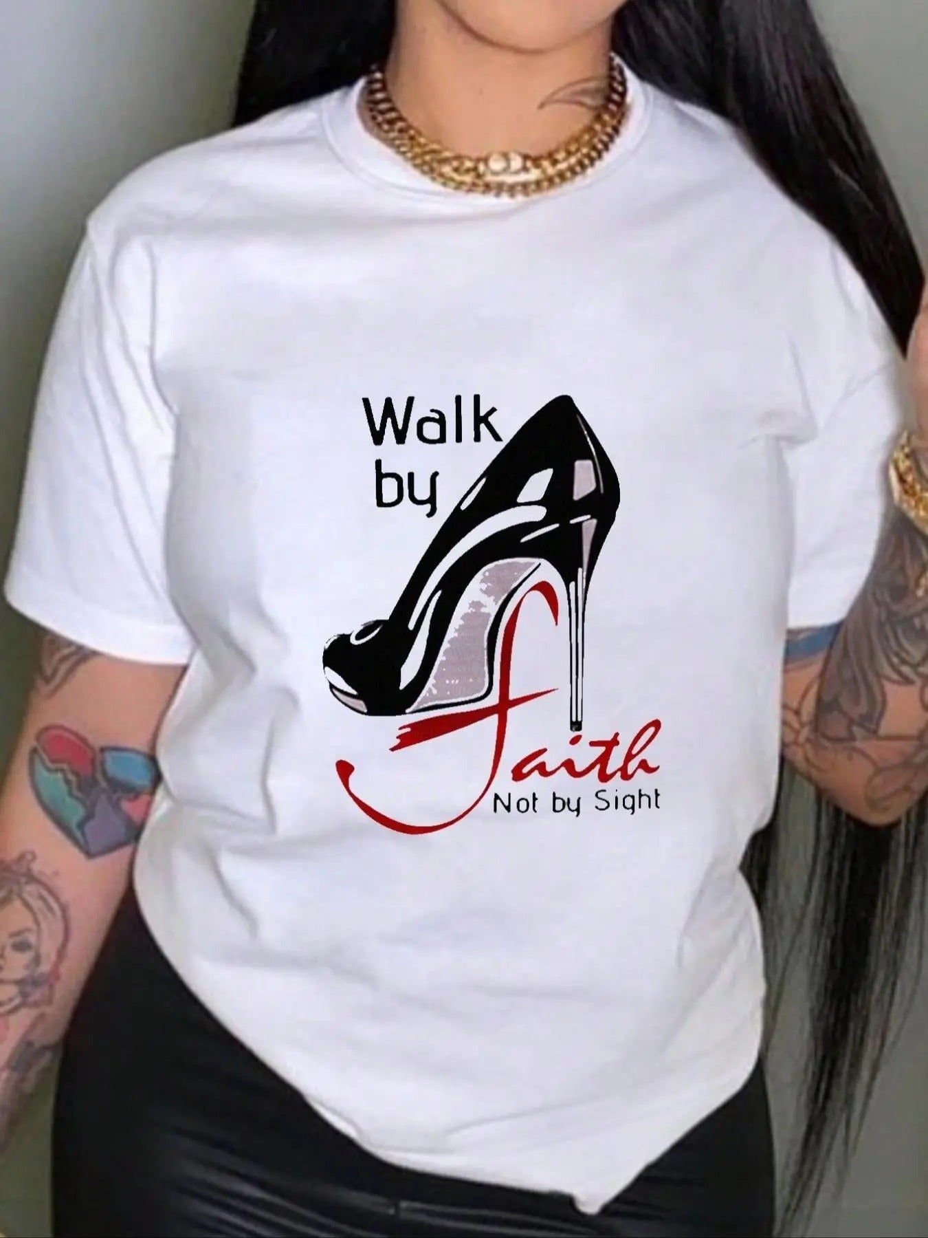 Women'WB shield Slogan & Shoe Print Round Neck Tee, Fashion Casual Crew Neck Short Sleeve T-Shirt for Daily Outdoor Wear,...