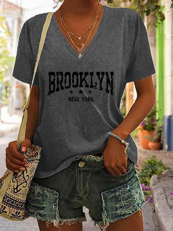Women'WB shield Slogan Print Round Neck Tee, Fashion Casual Crew Neck T-Shirt for Daily Holiday Vacation Outdoor Wear,...