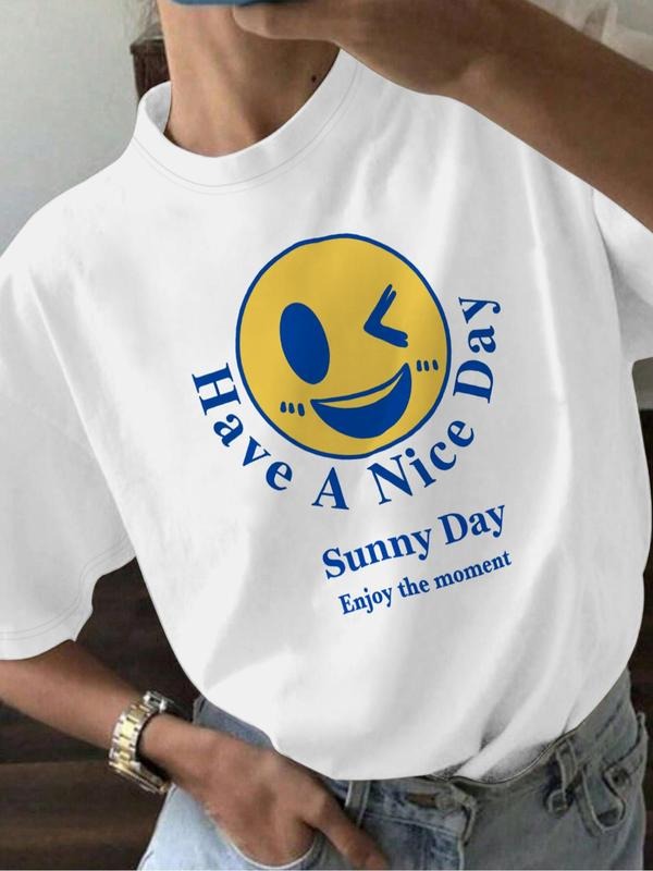 Women'WB shield Smile TNF Print Round Neck Tee, Fashion Casual Crew Neck T-Shirt for Daily Holiday Vacation Outdoor Wear,...