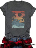 Women'WB shield Sunset & Wave Print Round Neck Tee, Casual Short Sleeve Crew Neck T-shirt for Summer, Fashion Women'WB...