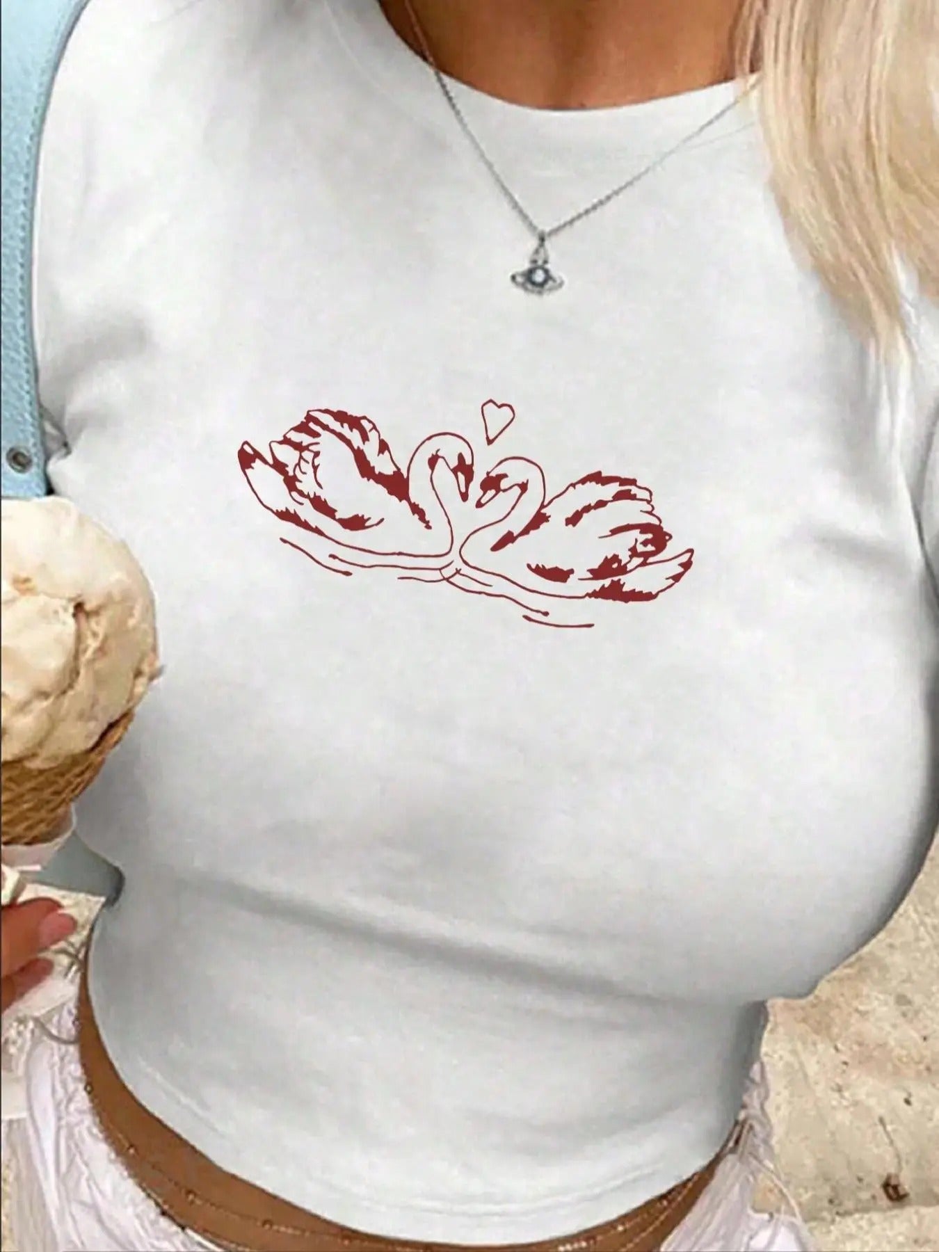 Women'WB shield Swan & Heart Print Round Neck Tee, Vintage Trendy Casual Short Sleeve T-shirt for Daily Wear, Ladies...