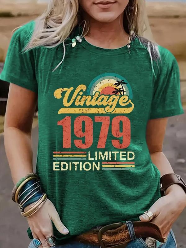 Women'WB shield Vintage 1979 Print Round Neck Tee, Casual Fashion Short Sleeve T-shirt for Summer, Ladies TNF for Daily...