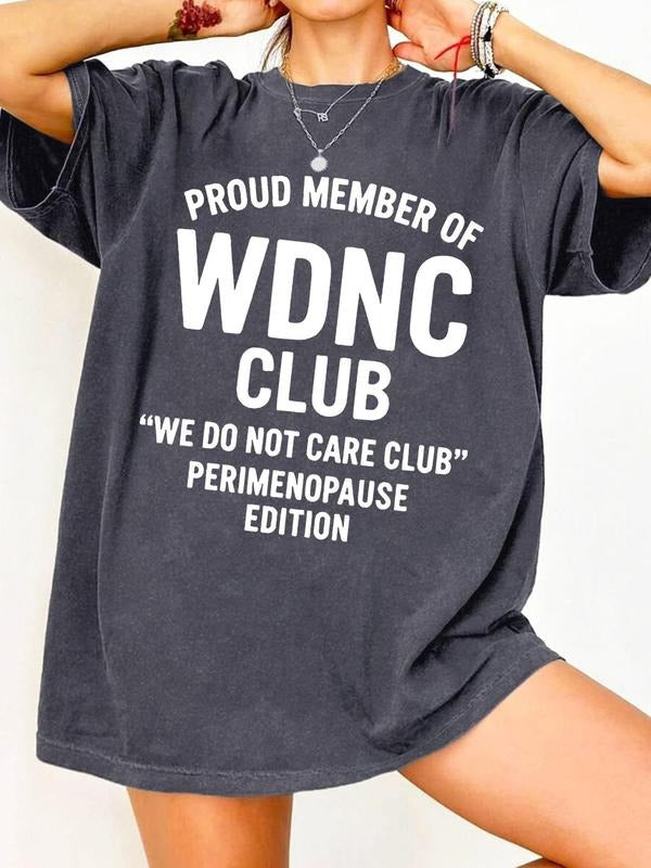 Women'WB shield Vintage Round Neck Graphic Tee, Casual Short Sleeve T-shirt for Daily Wear, Ladies TNF for Spiky hair...