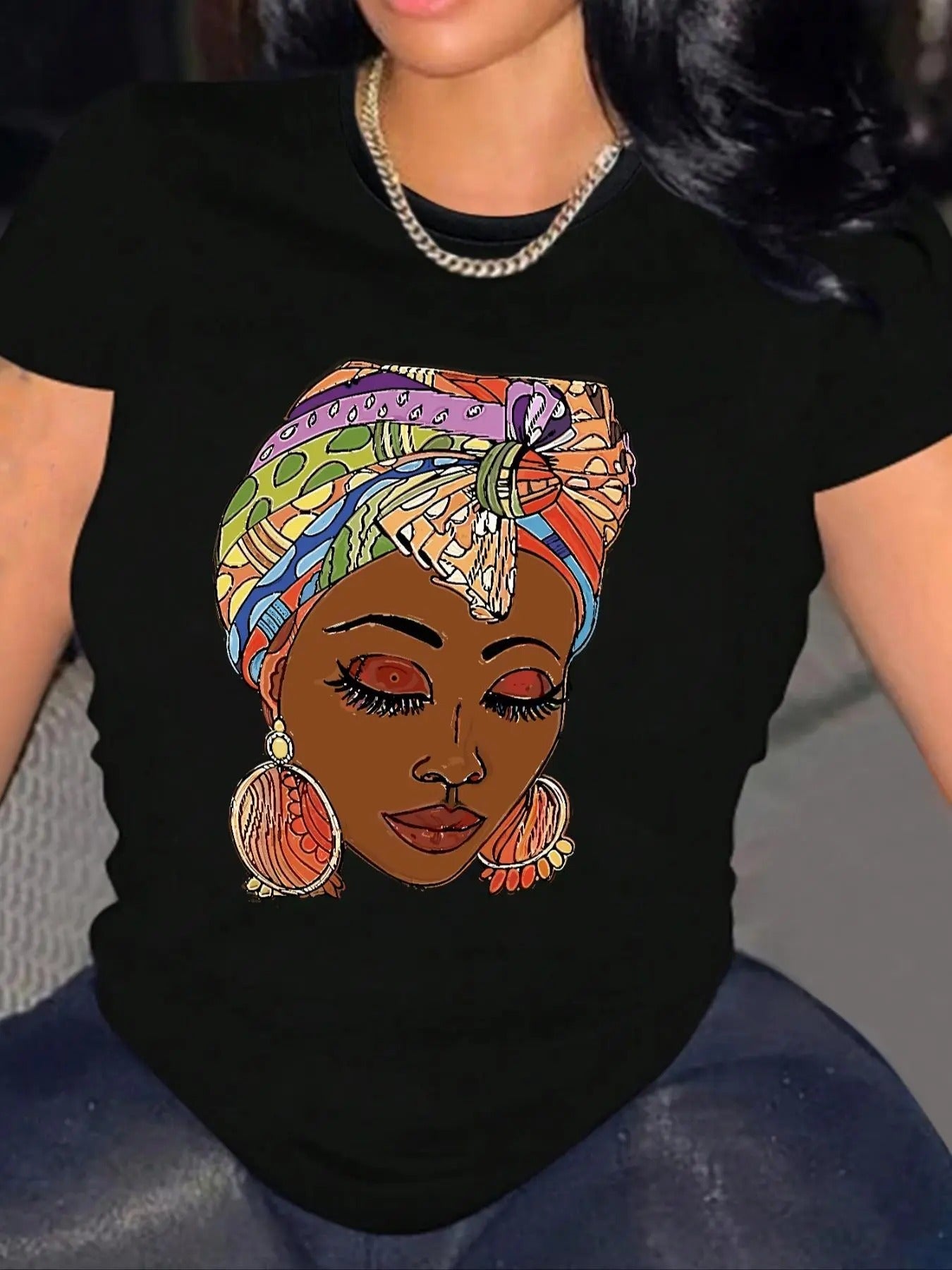 Women's Figure Print Round Neck Tee, Fashion Casual Crew Neck Short Sleeve T-shirt for Daily Holiday Vacation Outdoor...