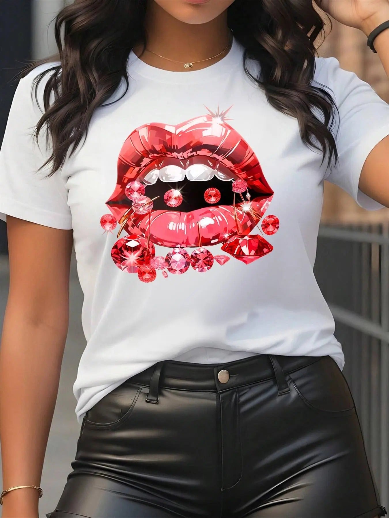 Women's Lip & Faux Diamond Print Round Neck Tee, Fashion Casual Short Sleeve Crew Neck T-shirt for Daily Outdoor Wear,...