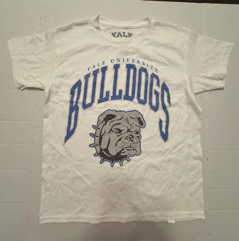 Yale University Bulldogs White NCAA Unisex T-shirt Sweatshirt Hoodie 26 | RetroVerseTees.com
