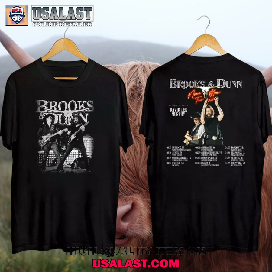 Brooks and Dunn Neon Moon Tour 2025 T-Shirt