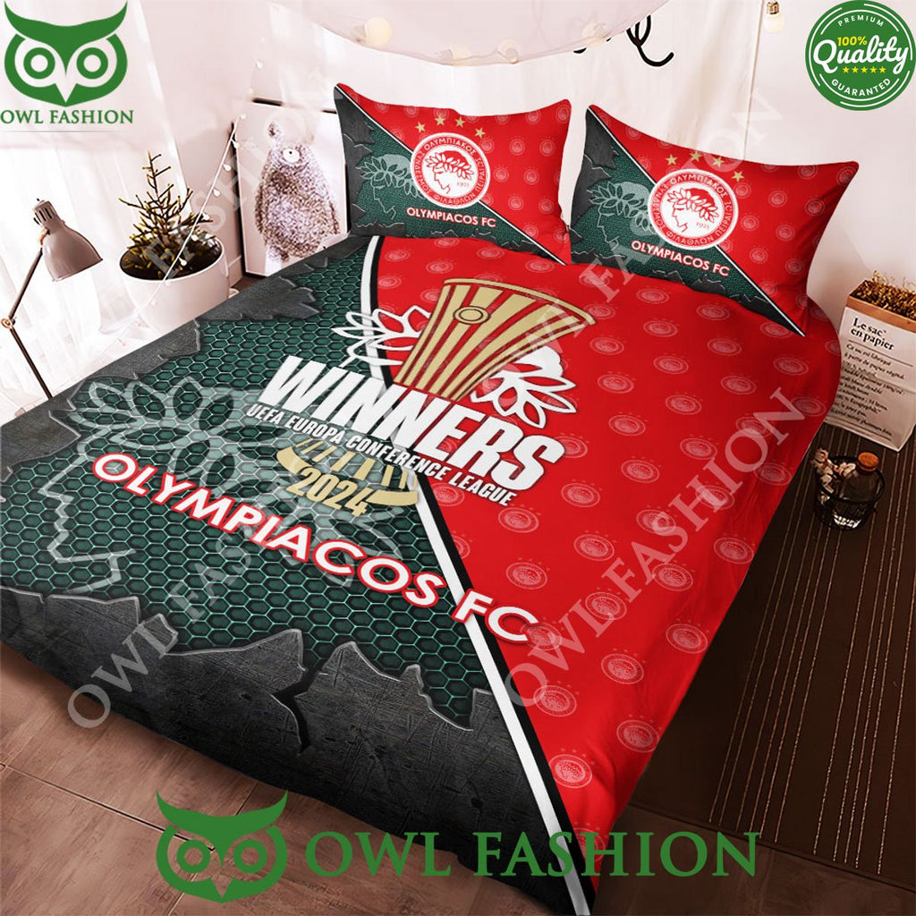 Olympiacos F.C. UEFA Europa Conference League Winners Bedding Set