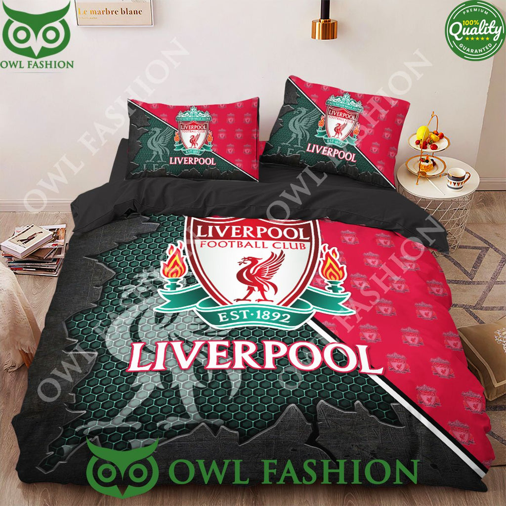 Premier Liverpool Logo Broken Wall Bedding Set