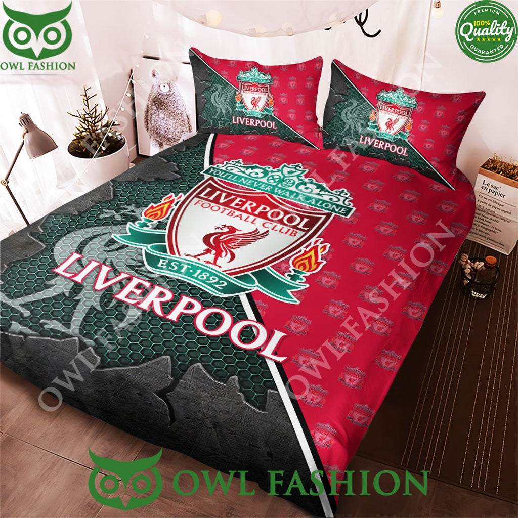 Premier Liverpool Logo Broken Wall Bedding Set