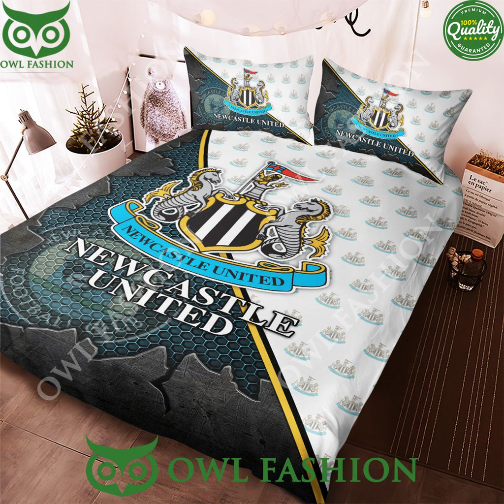 Premier Newcastle United Champion Broken Wall Bedding Set