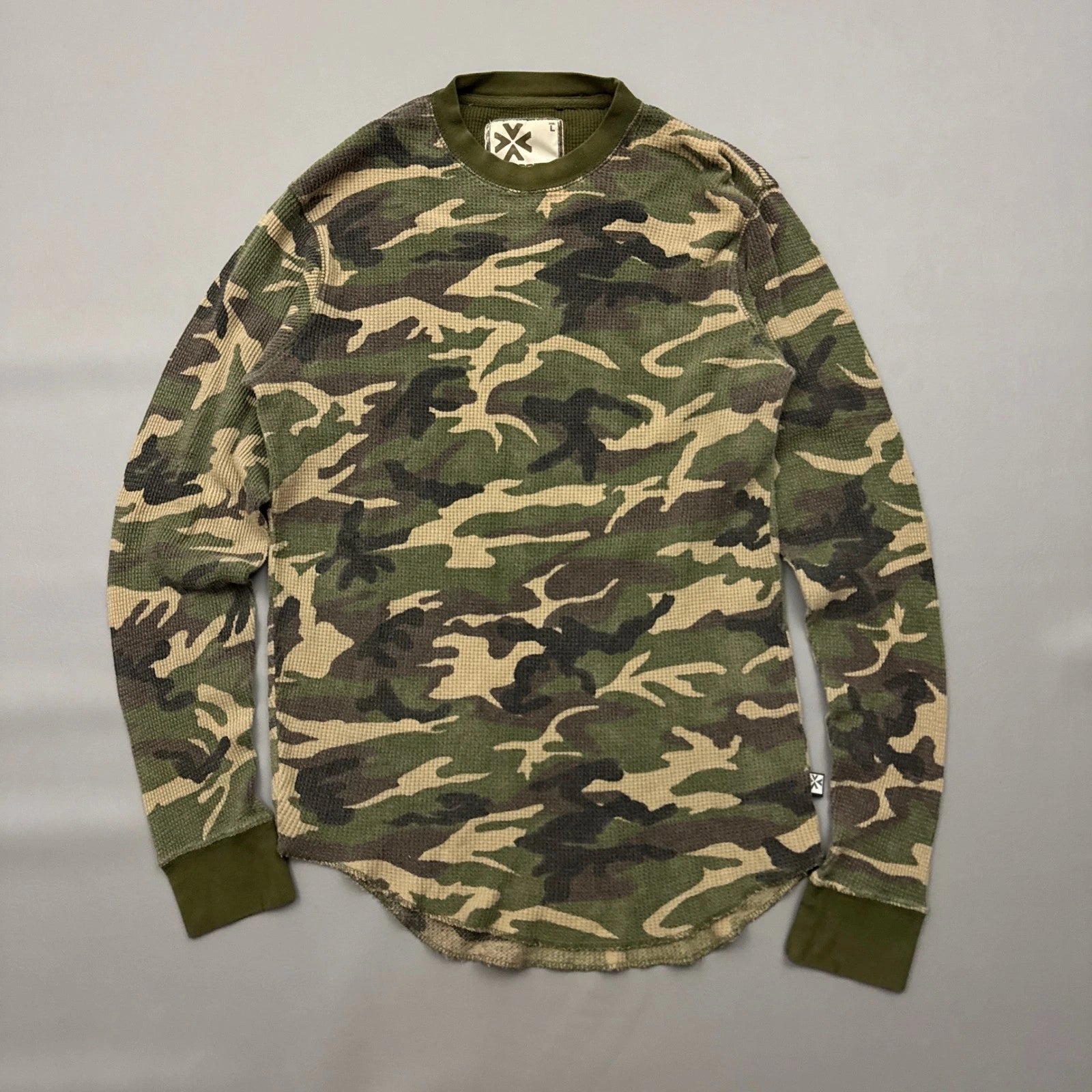 Y2K Modern Culture Camouflage Camo Waffle Knit Thermal Shirt L