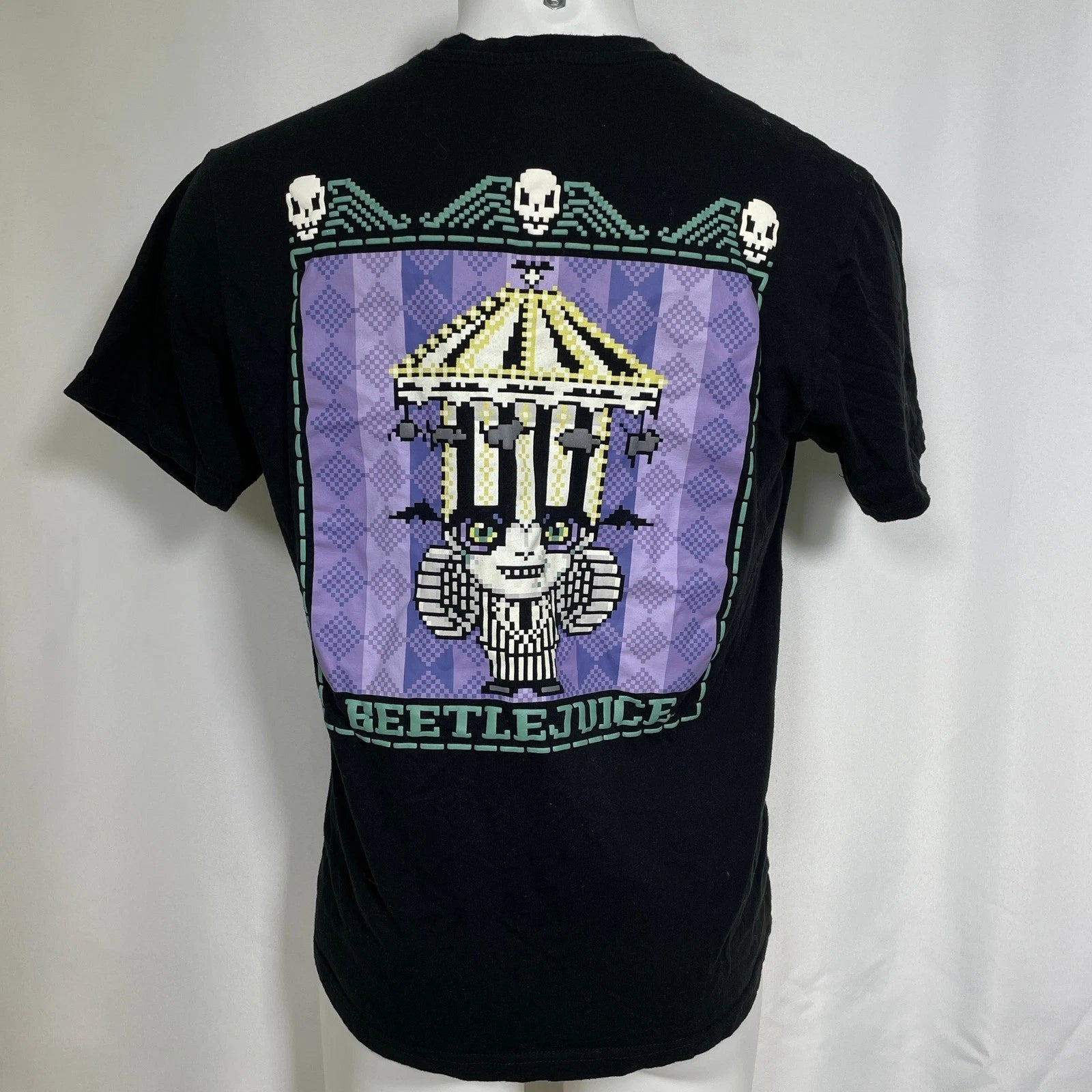 Beetlejuice Ghost With The Most Pixel Art BoxLunch Black T-Shirt Men's XL