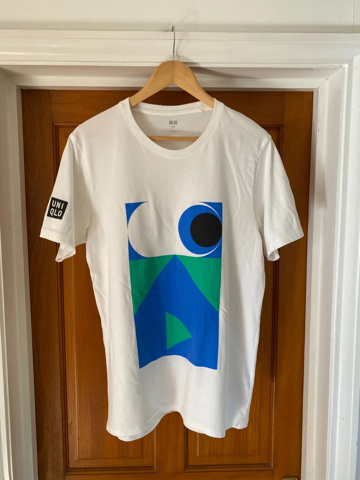 Uniqlo Tate Play T-Shirt Size L Supima Cotton Abstract Modern Art Gallery *RARE*