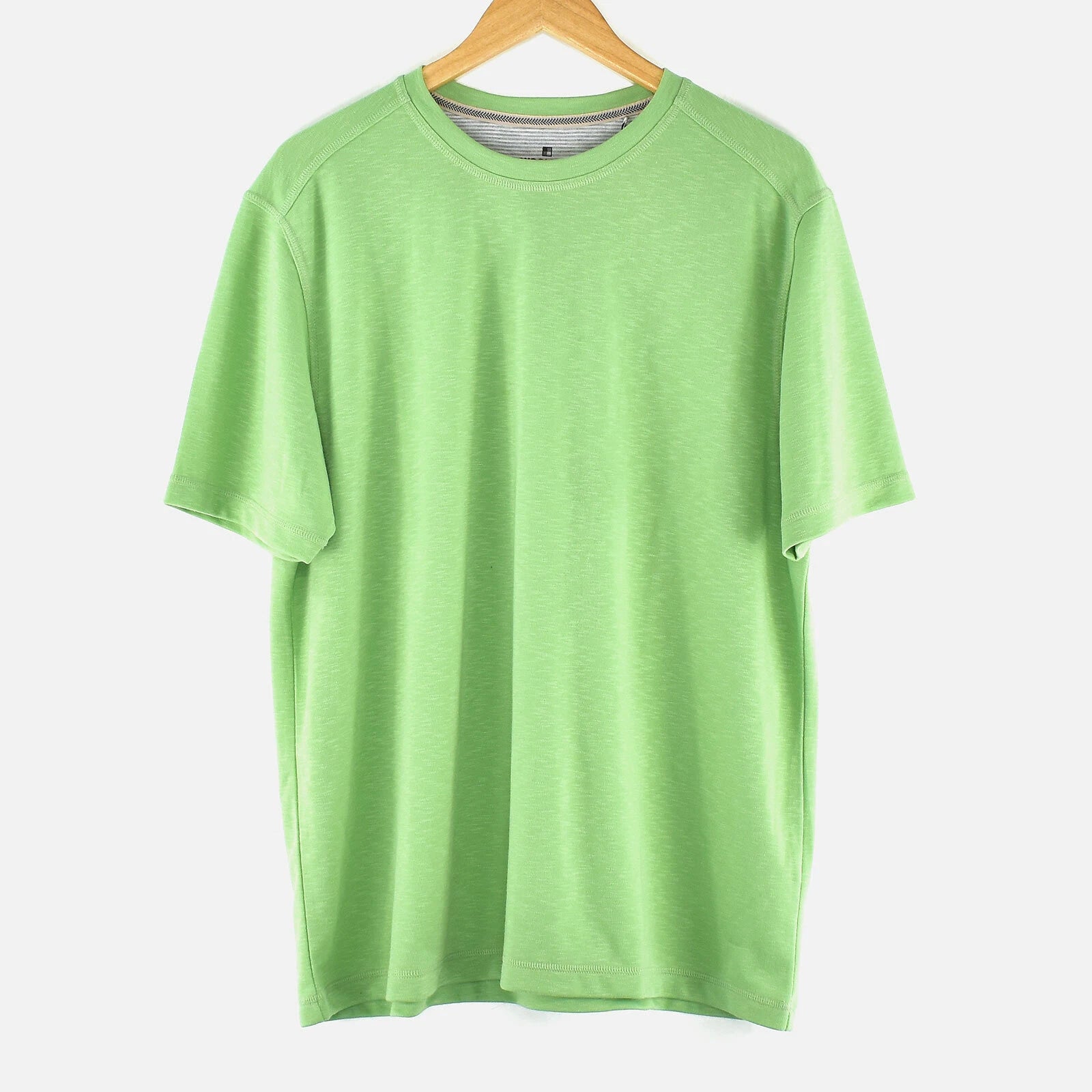 WOOLRICH Riverside Easy Fit Everyday Straight Hem Pear Green Mens Tee Shirt - L
