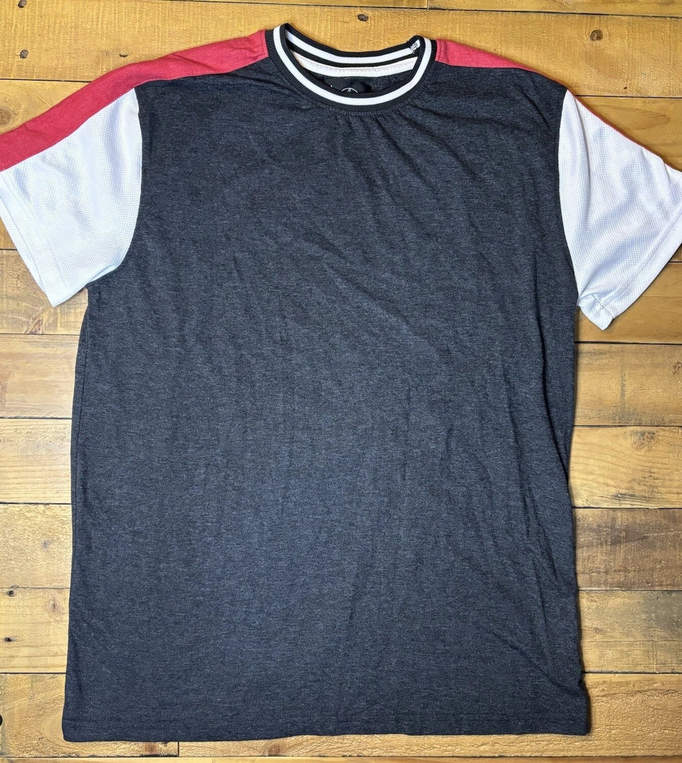 Modern Culture Men’s Large L Gray White Red Short Sleeve T-Shirt, Jersey Sleeves
