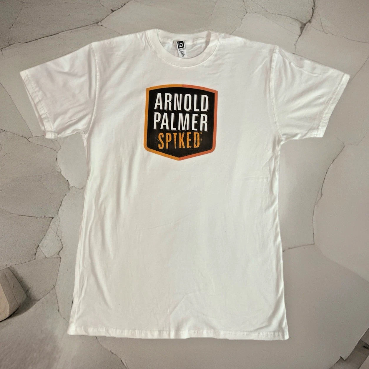 NWOT Arnold Palmer Spiked - Cream - Premium T-Shirt Men Medium
