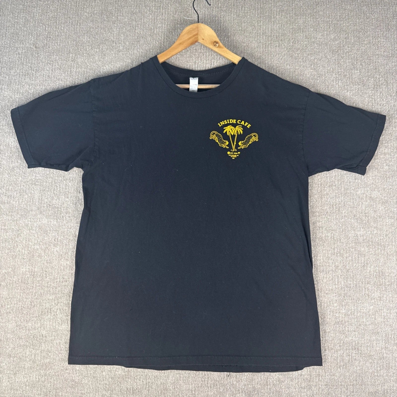 Yazbek Graphic Tee Men’s Black Inside Cafe Print Cotton XL Modern Streetwear
