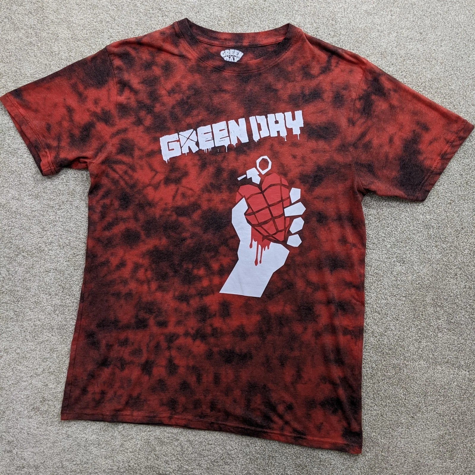Green Day T Shirt Size L Large American Idiot Heart Grenade Red Black Tie Dye
