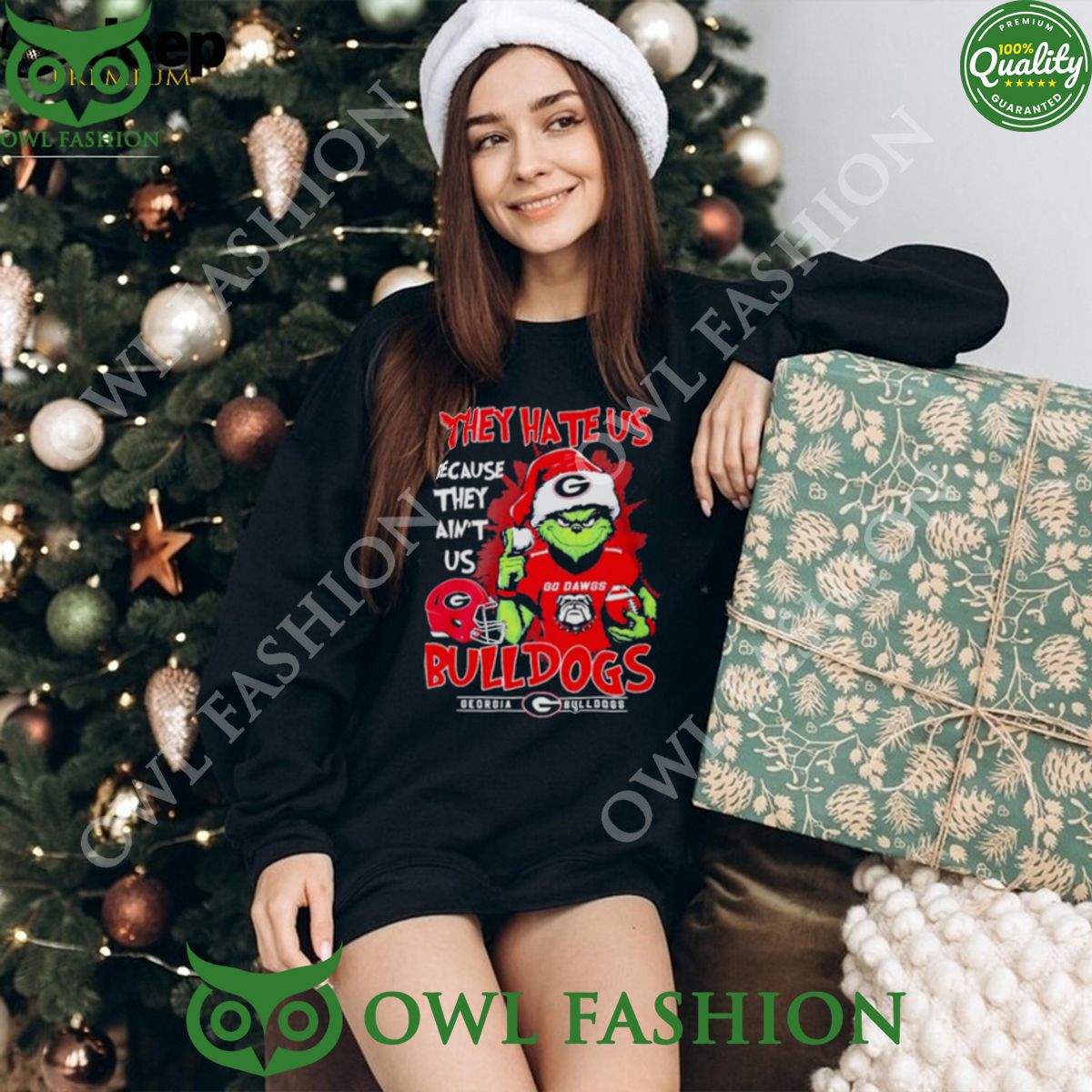 Santa Grinch they hate us because they ain’t us Georgia Bulldogs christmas Tshirt