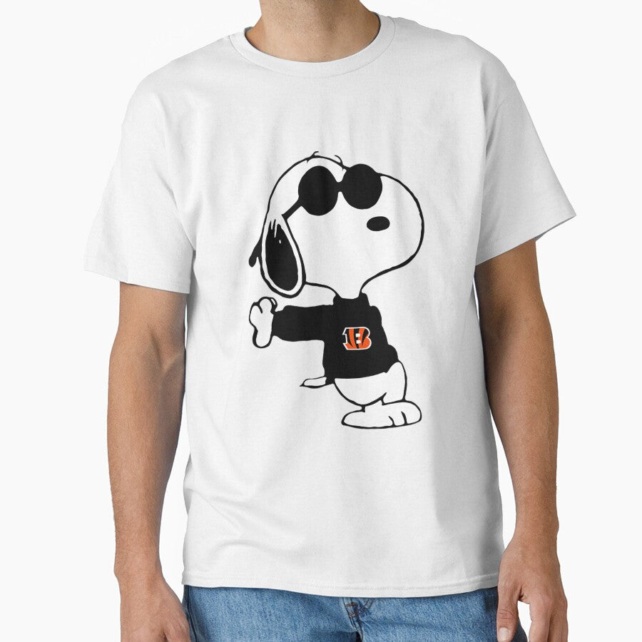 Cool Snoopy Cincinnati Bengals by JonathalIngham