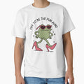 Off to Be the Fun Aunt Pregnancy Reveal Gift, Funny Frog Future Aunt Shirt, Baby Announcement for Sister, Humorous Pregnancy Reveal, Quirky Animal Aunt Humor by gunaone-design