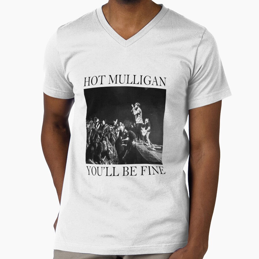 Hot Mullligan perform by WokkyGiftTee