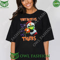 They Hate Us Because Ain’t Us Clemson Tigers Santa Grinch Christmas T-Shirt