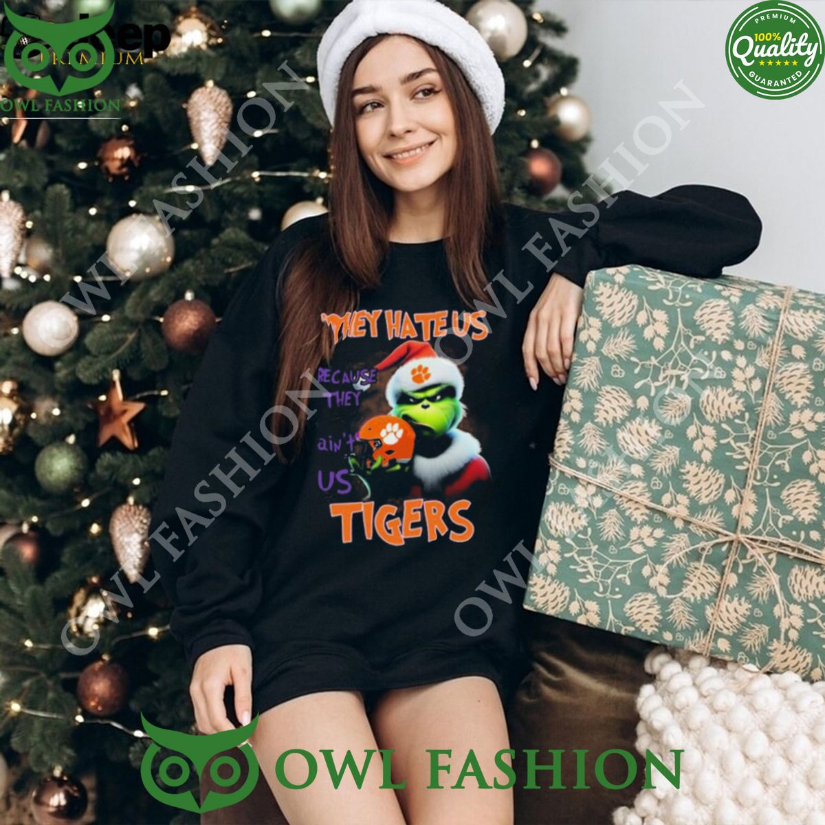 They Hate Us Because Ain’t Us Clemson Tigers Santa Grinch Christmas T-Shirt