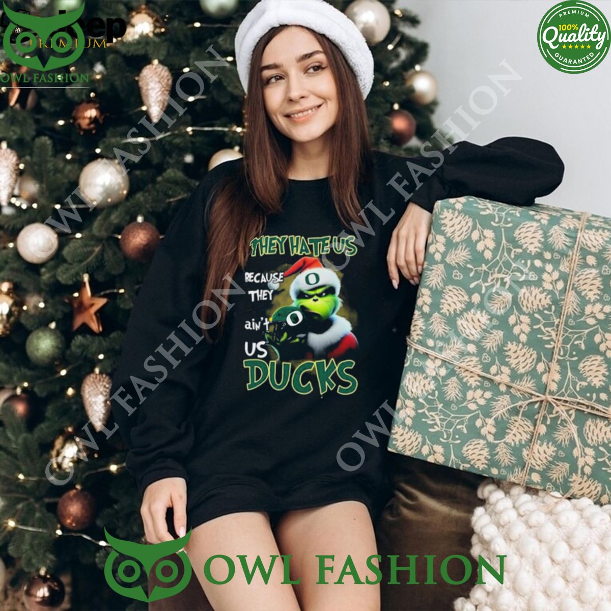 They Hate Us Because Ain’t Us Ducks Santa Grinch Christmas t Shirt