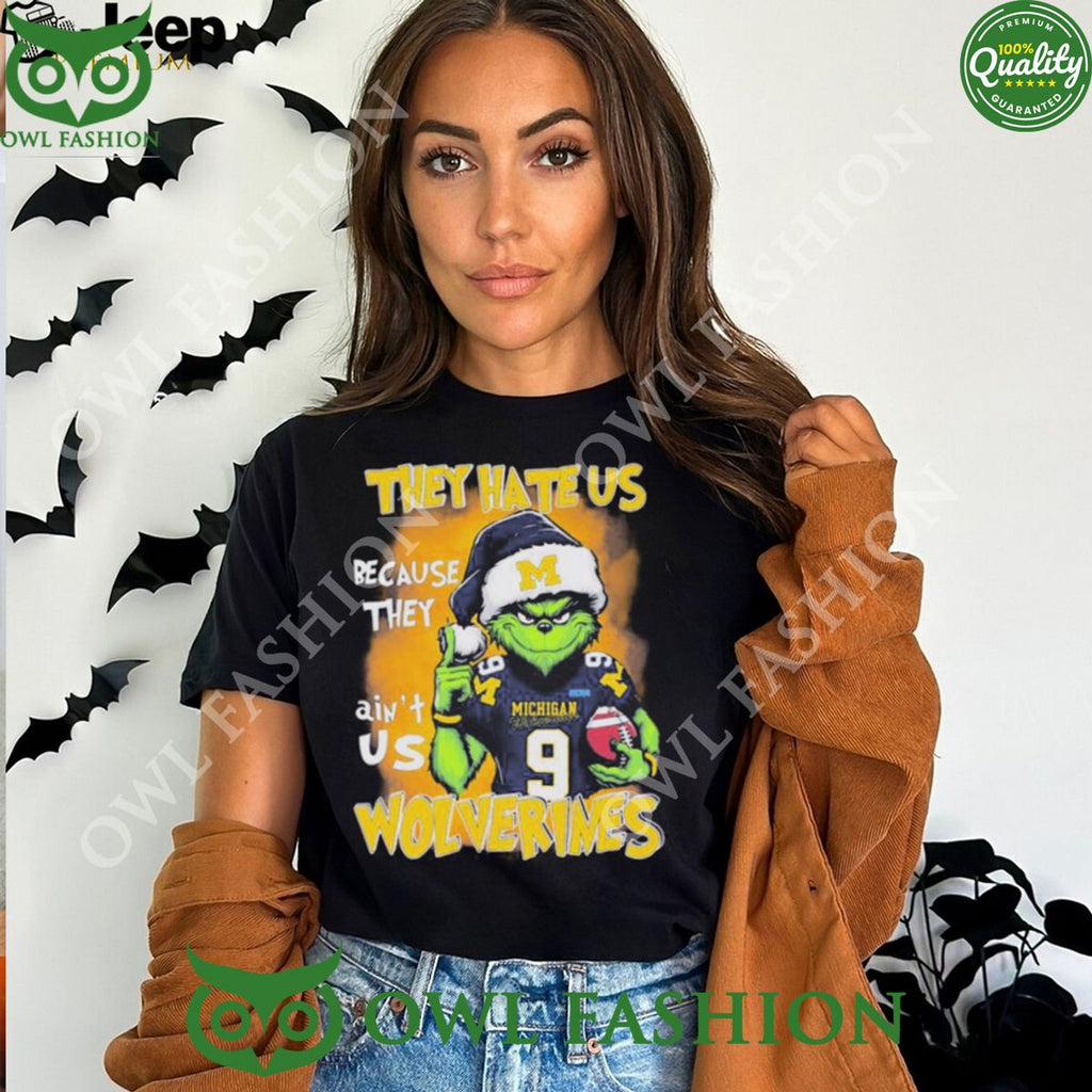 They Hate Us Because Ain’t Us Wolverines Santa Grinch Christmas t Shirt