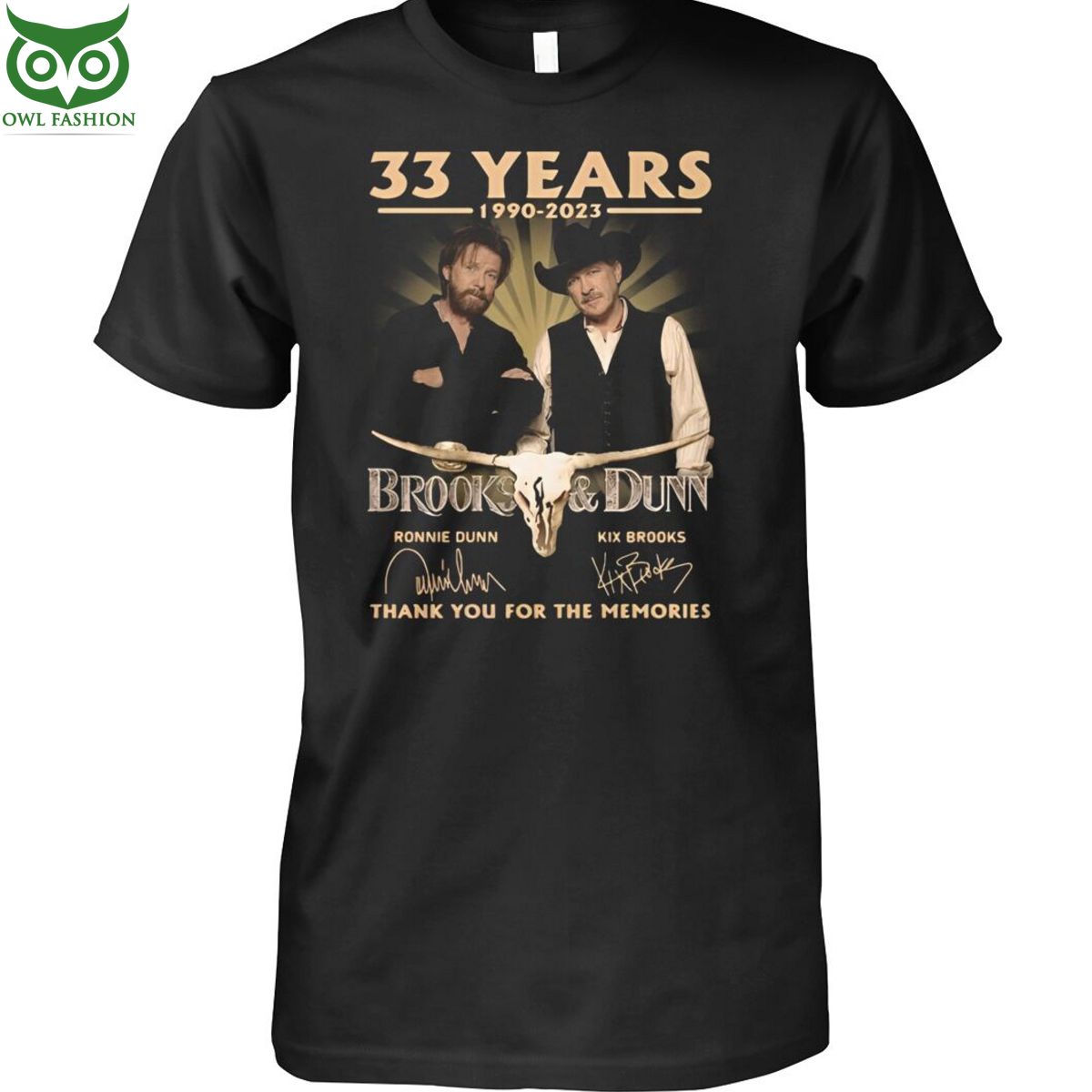 Trending Brooks and Dunn 33 years Memories t shirt