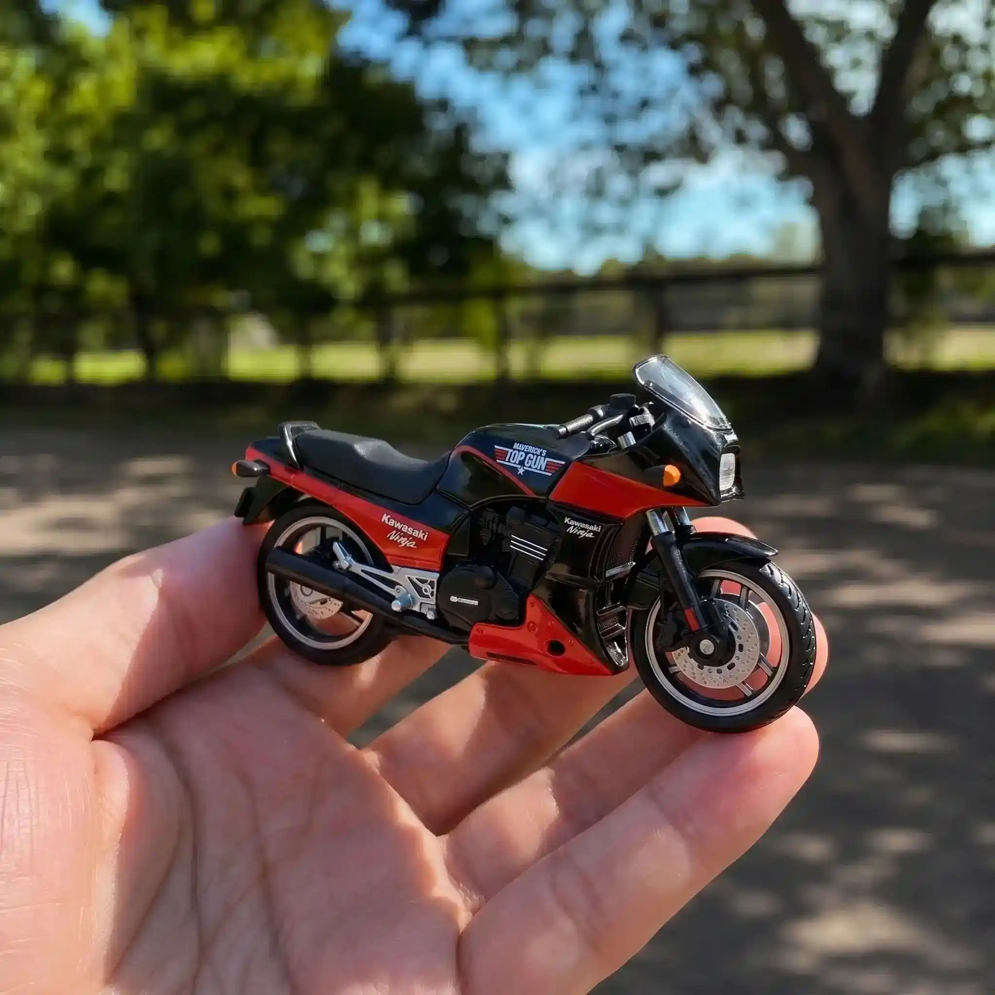 Wheels Top Gun 40th Anniversary Maverick’s Kawasaki GPZ900R