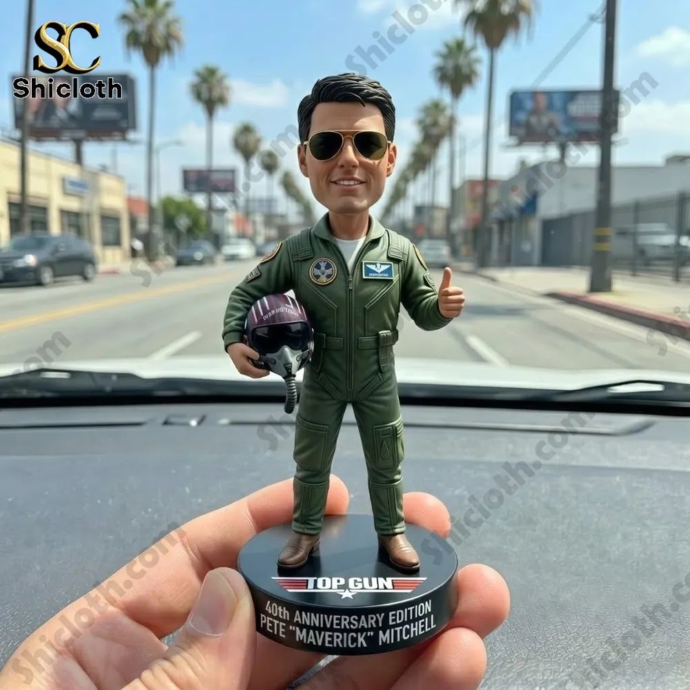 Gun 40th Anniversary Pete “Maverick” Mitchell Bobblehead
