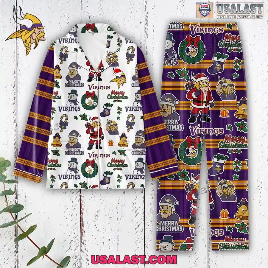 Minnesota Vikings Plaid Button Pajamas Set