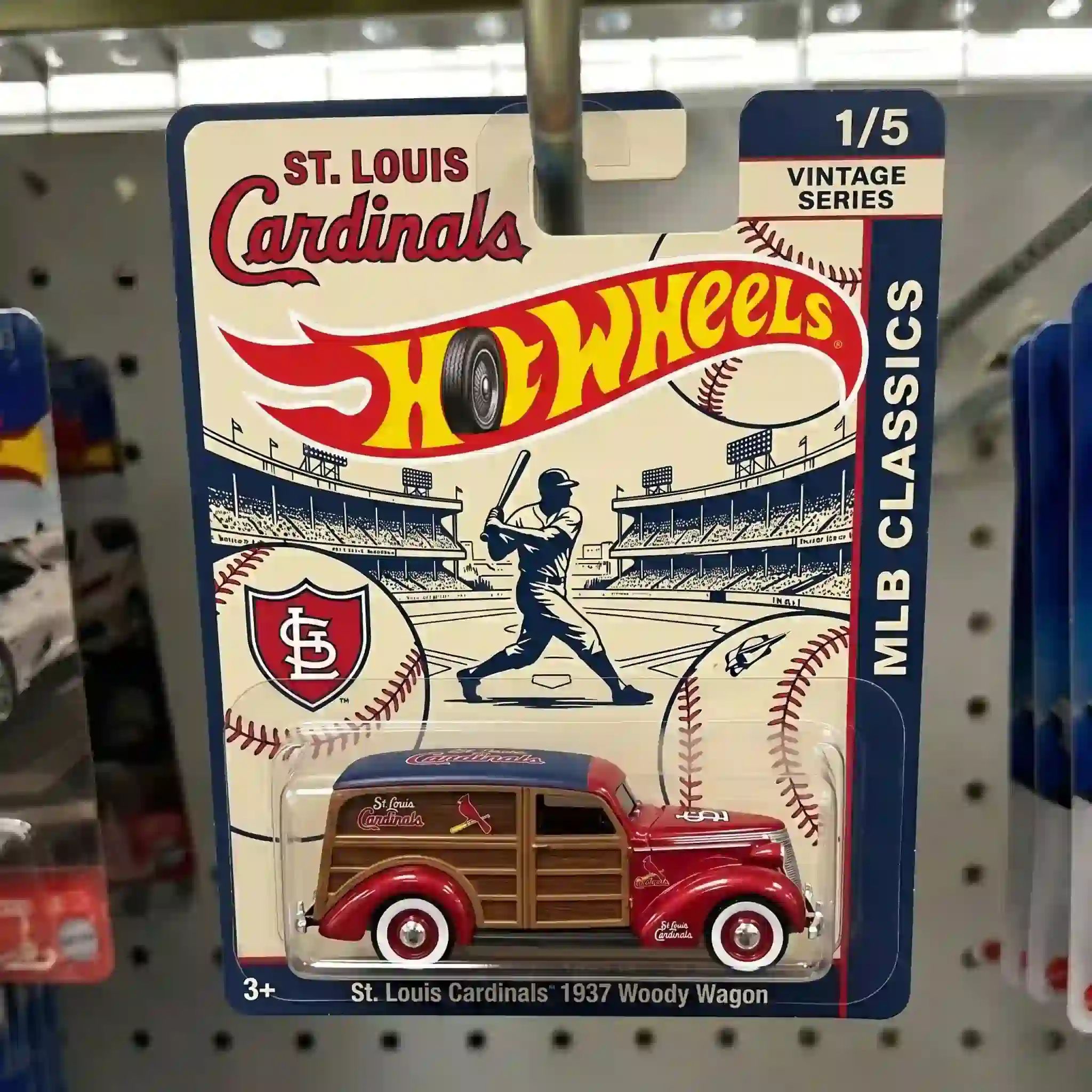 Wheels St. Louis Cardinals 1937 Woody Wagon Vintage Car Model