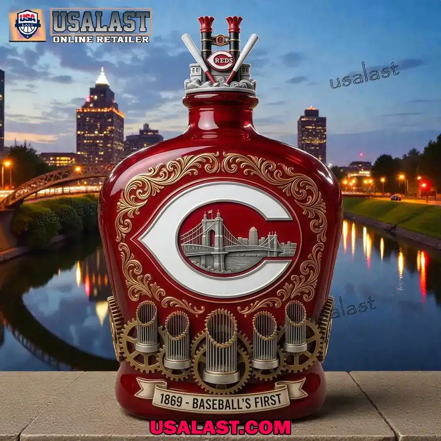 Cincinnati Reds Baseball’s First Whiskey Decanter